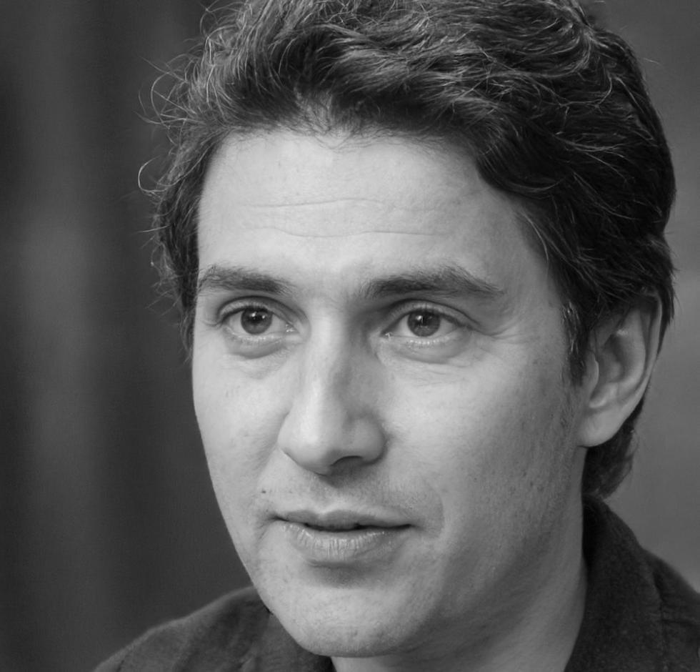 Retrato profesional de Ireneo Basagoitia